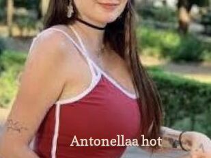 Antonellaa_hot