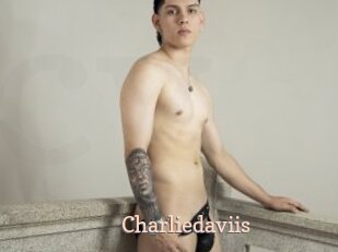 Charliedaviis