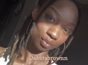 Dakotabrownn