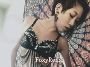 FoxyRoxxi
