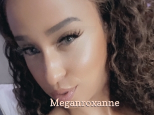 Meganroxanne