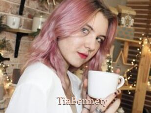 TiaBennety