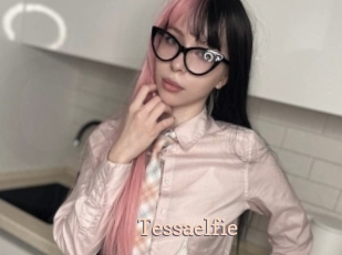 Tessaelfie